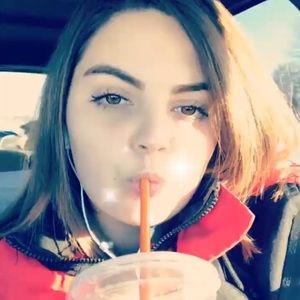 Meet your Posher, Kay